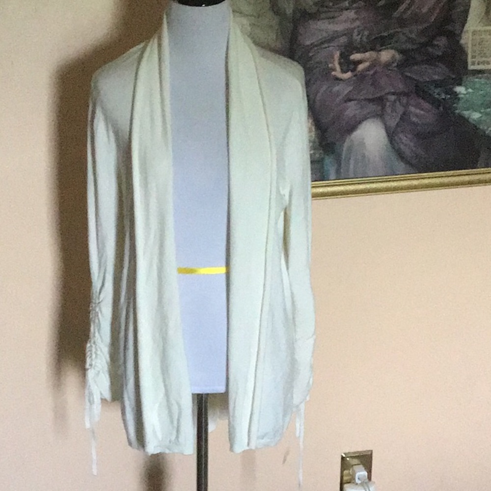 Express Cream swing cardigan with gathered sleeves